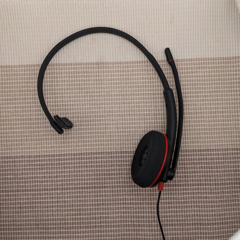 Poly Blackwire 3210 Wired Headset (Plantronics) - Noise-Canceling Mic. USB-A